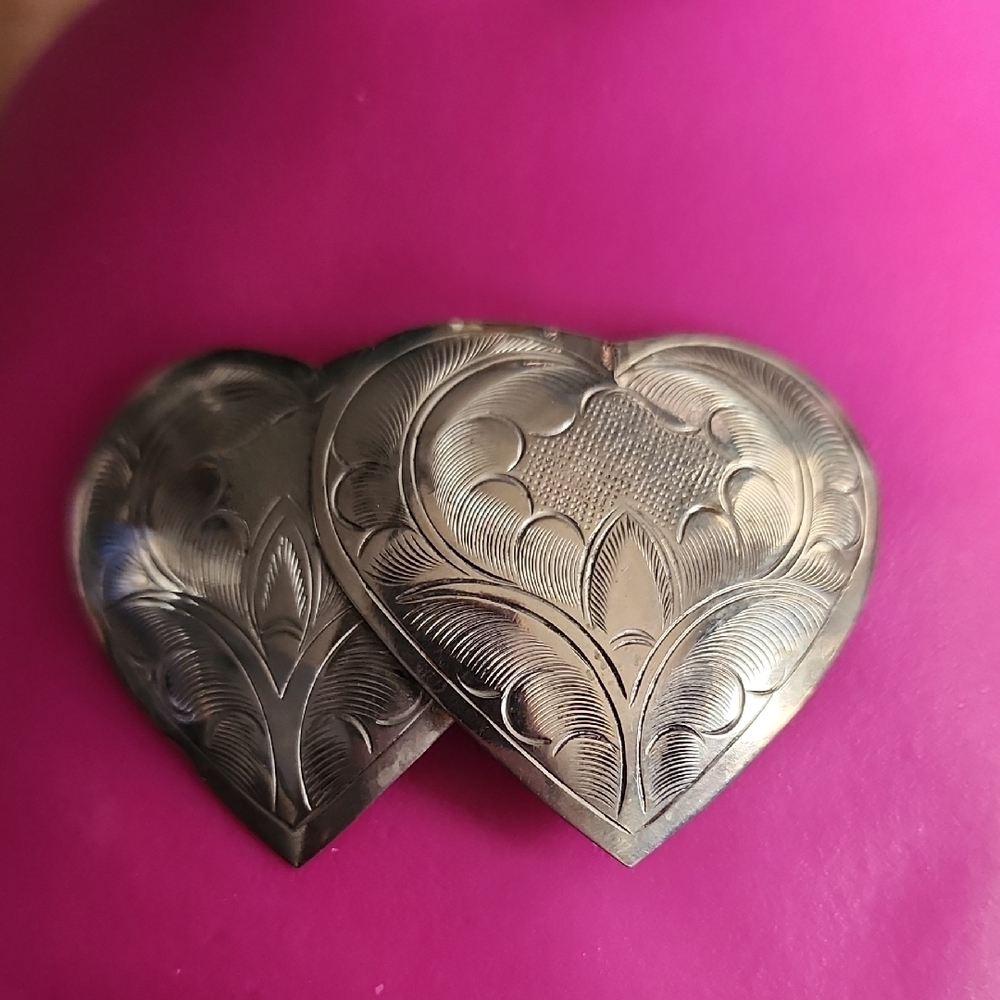 Silvertone Heart Brooch